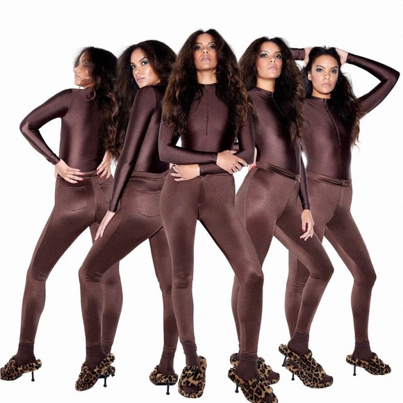 SKIMS Cocoa Disco Skinny Pants - Picture 7 of 7